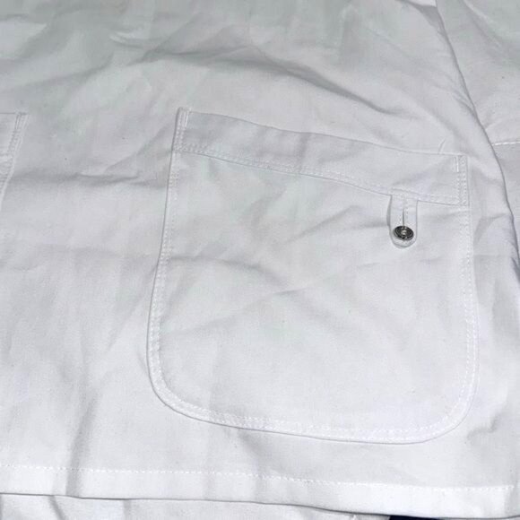 Greys Anatomy By Barco Signature White Scrub Top XS Short Sleeve V-Neck Womens U - Picture 4 of 6